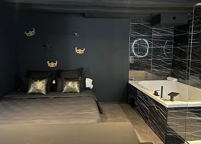 Le Lux Centre * Nantes